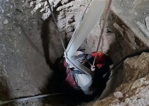 سقوط جوان موتور‌سوار به داخل چاه