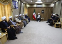 اتحاد و انسجام ائمه جمعه راهگشای مشکلات منطقه است