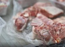 کشف ۸۰۰ کیلوگرم گوشت فاسد در زاهدان