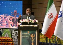 هنر زبان گویای بیان درد مردم است