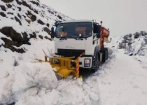 اجرای ۱۱۰ کیلومتر برف‌روبی در محورهای روستایی تفتان