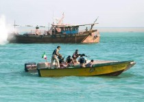 آزادی لنج‌های ربوده‌شده از دست دزدان دریایی سومالی